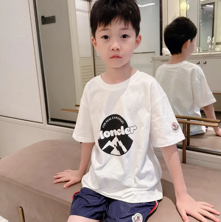 【100-160cm】話題沸騰中 質感いい  カジュアル 通気性抜群 男の子 半袖 Ｔシャツ