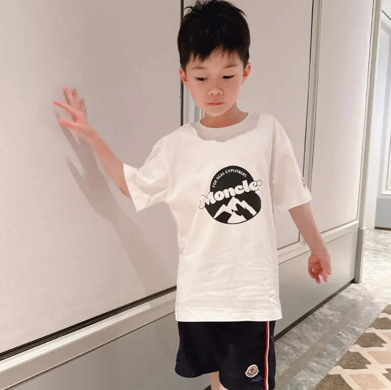 【100-160cm】話題沸騰中 質感いい  カジュアル 通気性抜群 男の子 半袖 Ｔシャツ