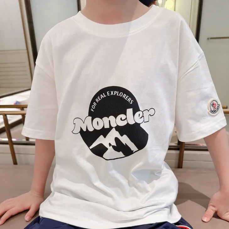 【100-160cm】話題沸騰中 質感いい  カジュアル 通気性抜群 男の子 半袖 Ｔシャツ