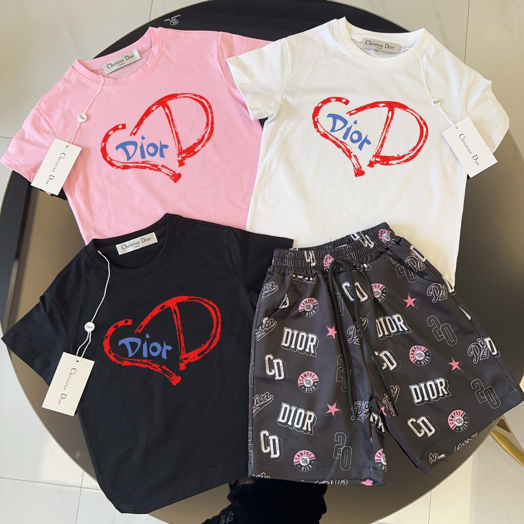 ディオール Tシャツ＆パンツ 2点セット ディオール Tシャツ＆パンツ 2点セット
