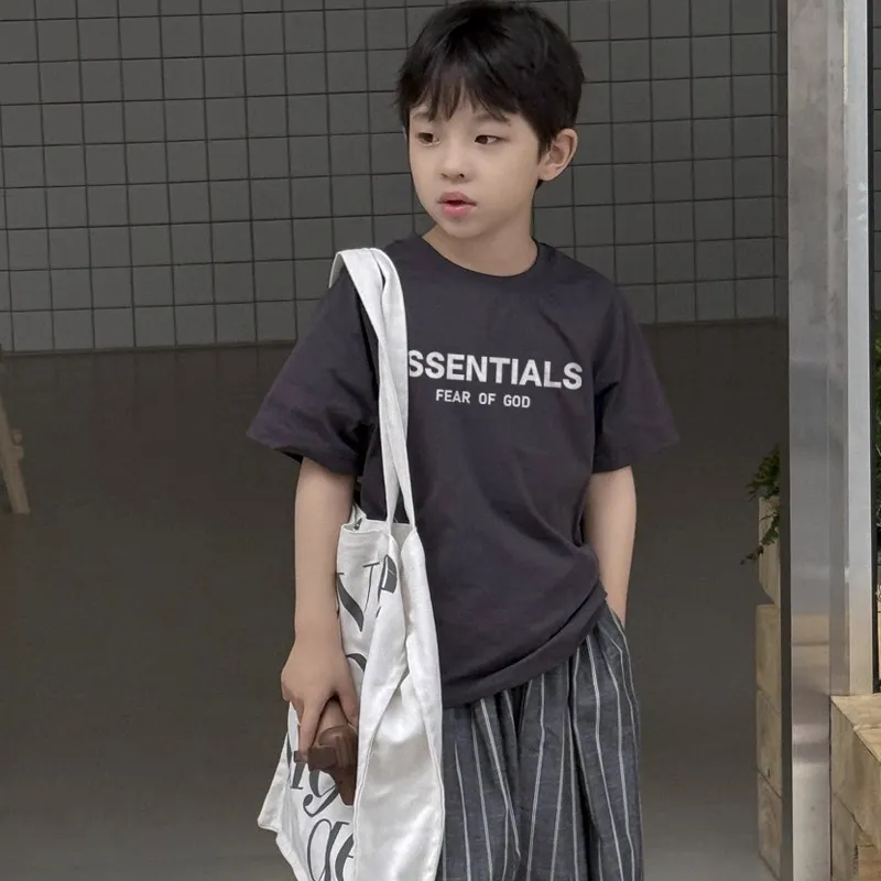 【90-160cm】多色展開 見逃し厳禁 トレンド  人気な定番  気質いい 男の子 半袖 Ｔシャツ