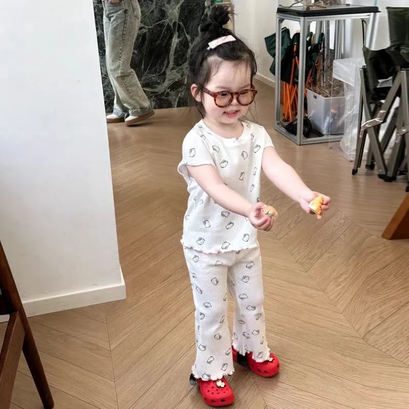 【80-130cm】絶対見逃さないで ふんわり可愛い 肌触り良い カートゥーン 女の子 ルームウェイ