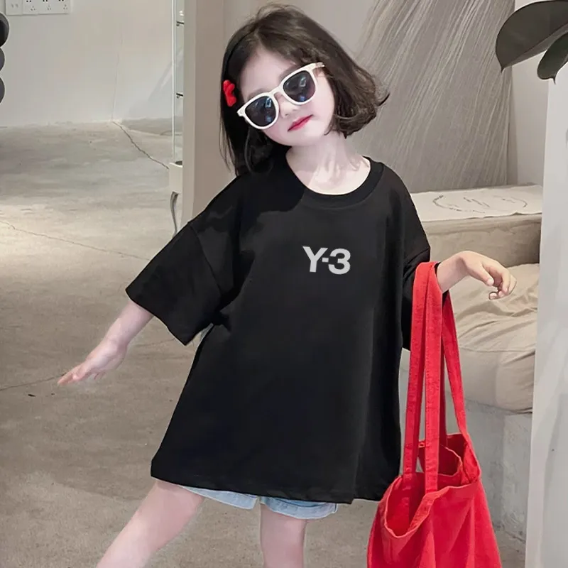 【90-160cm】元気いっぱい 大活躍 トレンド アルファベット 着やすい 女の子 半袖 Ｔシャツ