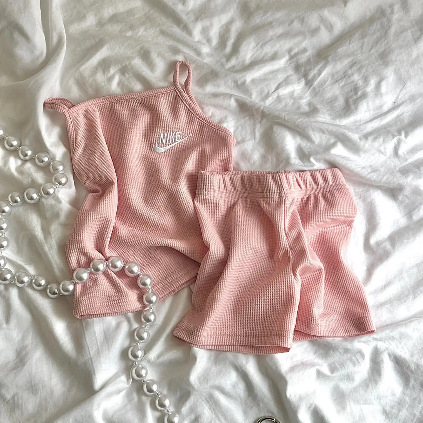 【80-130cm】二点セット 好感度100％  快適な着心地  無地 タンクトップ＋ショートパンツ セットアップ