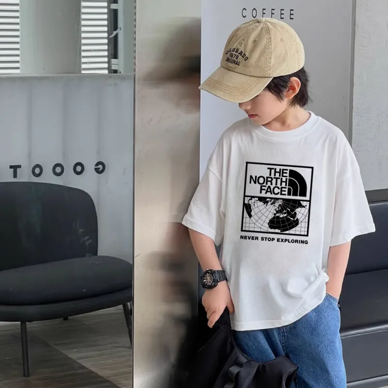 【90-160cm】人気上昇中 爆売れ中 新作 カッコイイ 男の子 半袖 Ｔシャツ