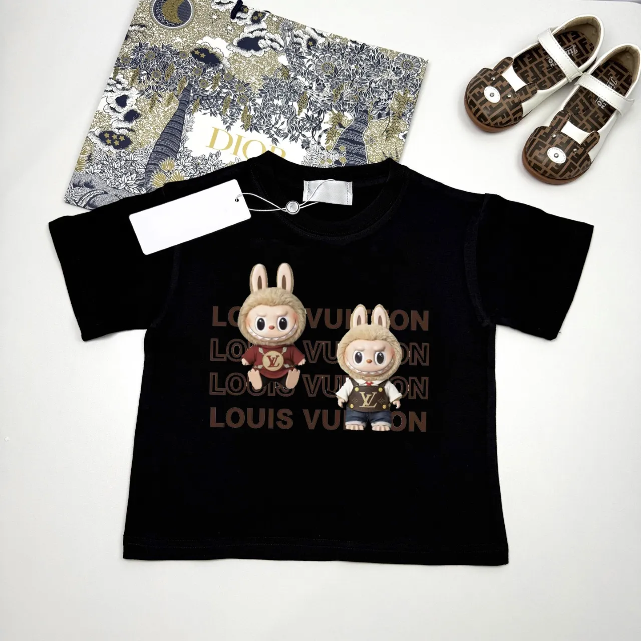 【100-150cm】人気上昇中 高品質 カジュアル キャラクター 合わせやすい 快適 半袖 Ｔシャツ