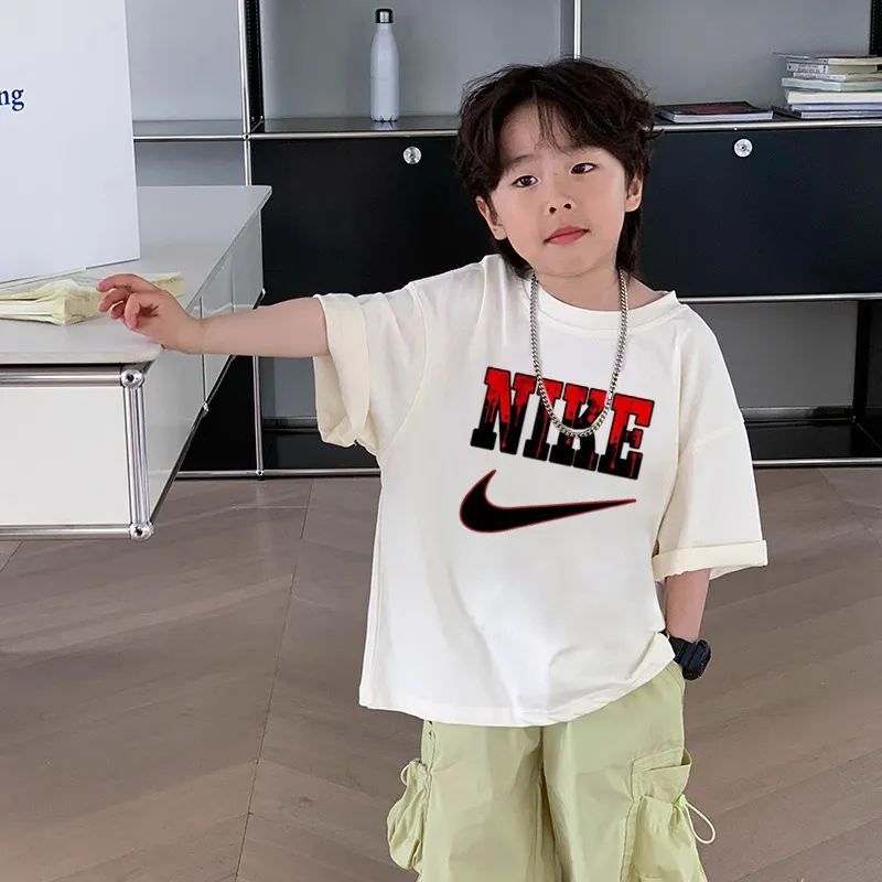 【90-160cm】絶対欲しい 爆売れ中 通気性 カッコイイ 男の子 半袖 Ｔシャツ