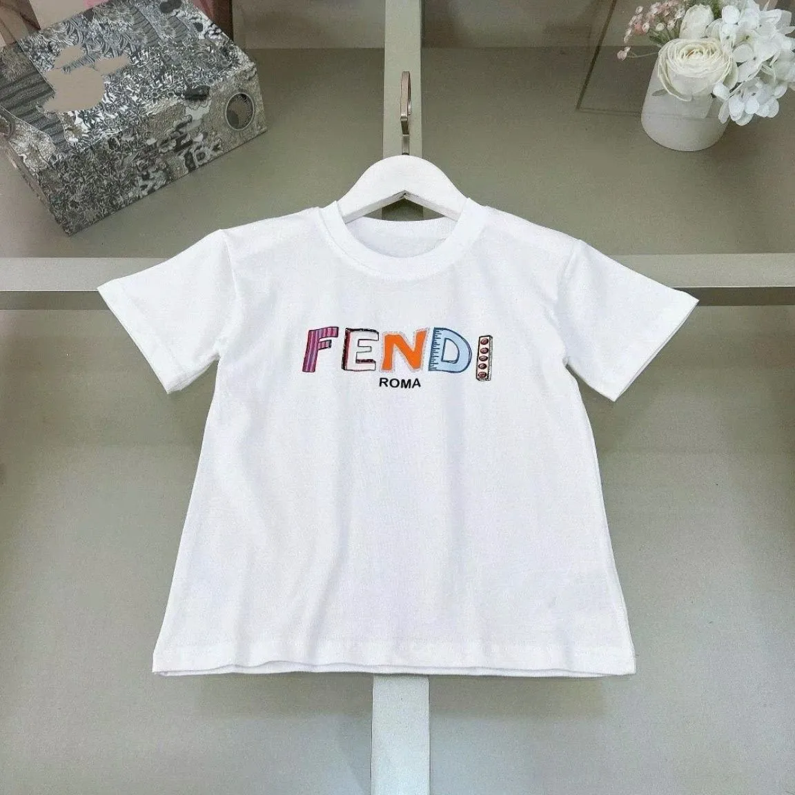 【90-160cm】二点セット リラックス感ある 大活躍 カジュアル トレンド 半袖Ｔシャツ＋ショートパンツ セットアップ