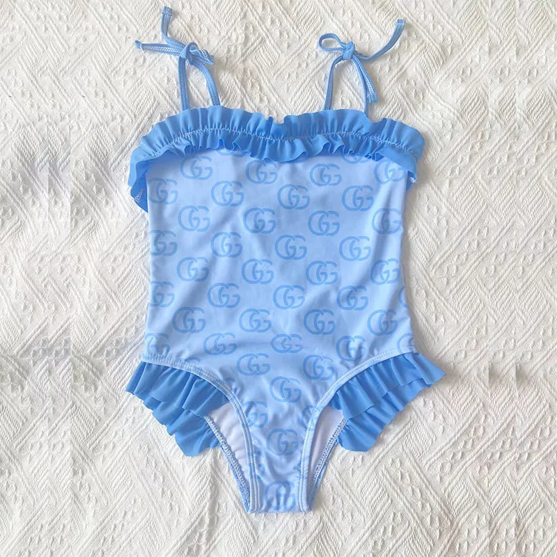 【90-150cm】超人気商品 目立つ かわいい キュート フリル 水着