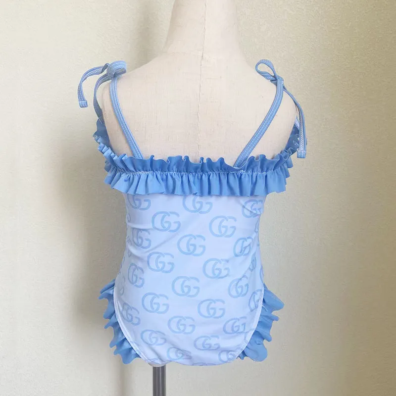 【90-150cm】超人気商品 目立つ かわいい キュート フリル 水着