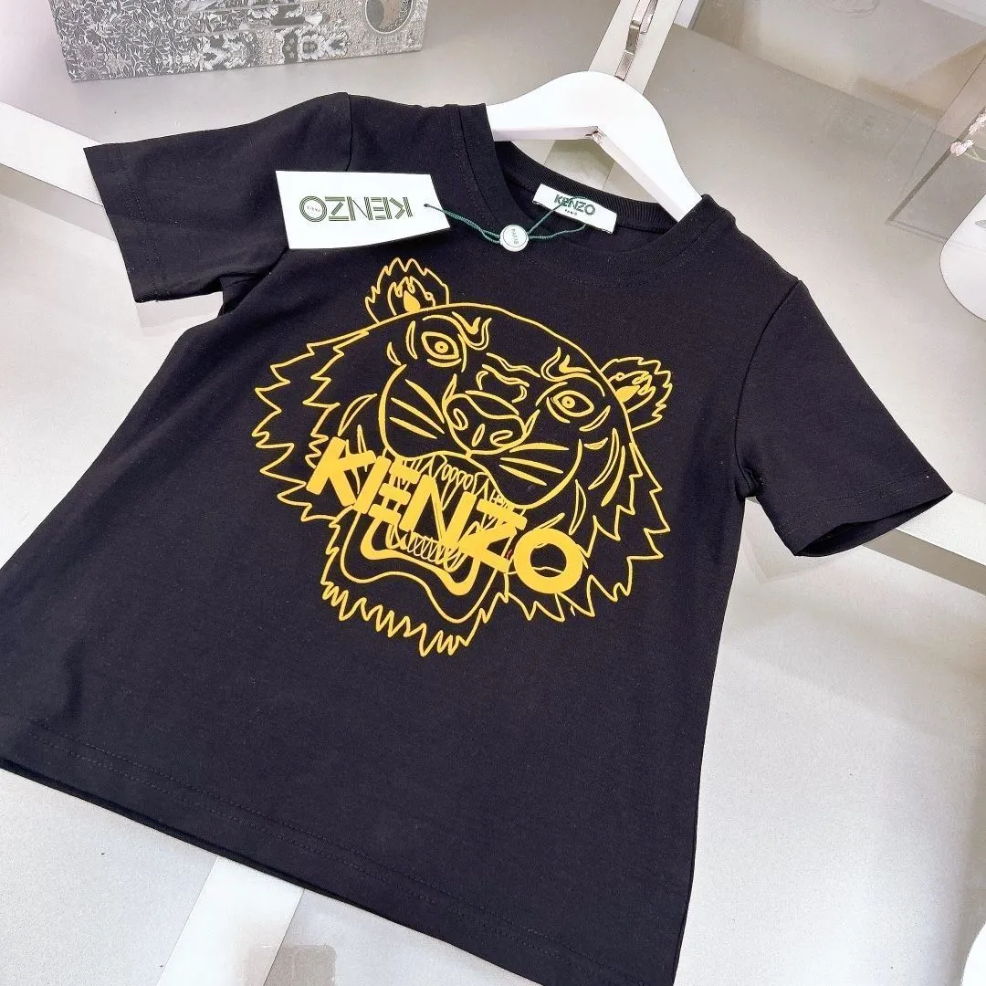【90-160cm】二点セット 絶対後悔しない 涼しく快適 虎柄 トレンド 半袖Ｔシャツ+ショートパンツ セットアップ