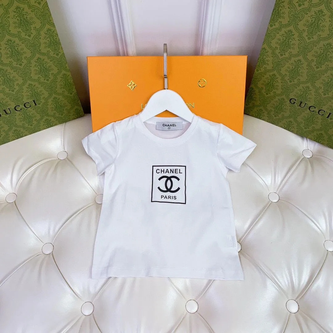 【90-160cm】二点セット 好感度100％  売れ筋 おしゃれ 快適 女の子 半袖Ｔシャツ+スカート セットアップ