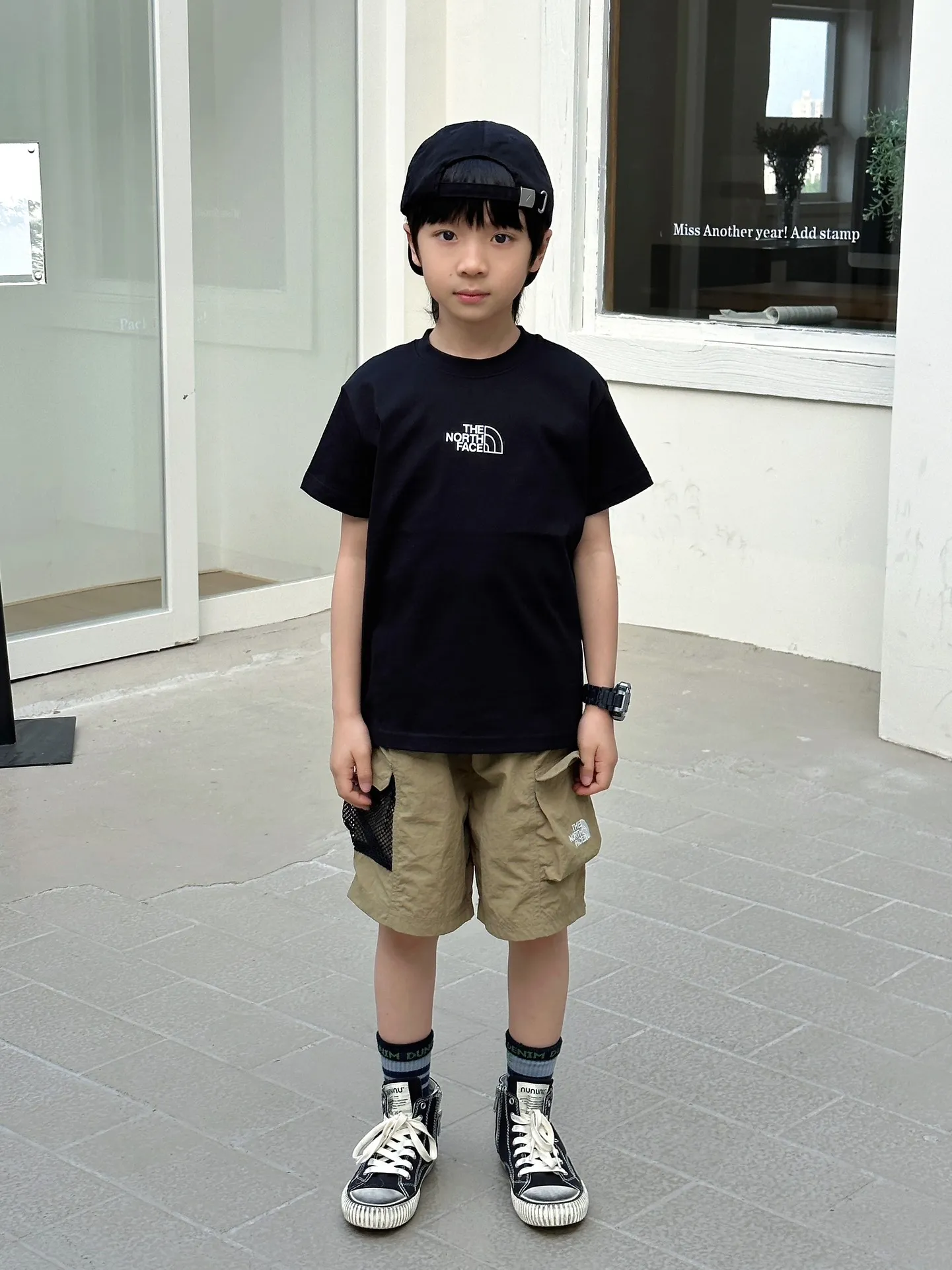 【110-165cm】話題沸騰中 大活躍 カジュアル 合わせやすい 男の子 半袖 Tシャツ