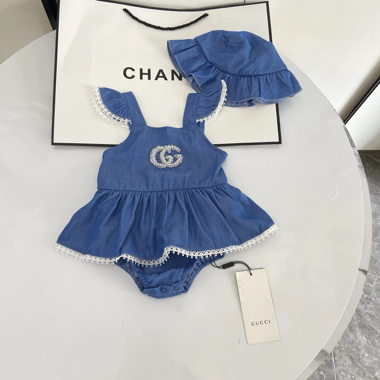 【59-90cm】二点セット おしゃれキッズ必見  品質満点 おしゃれ 肌触り良い ベビー ロンパース+帽子 セット
