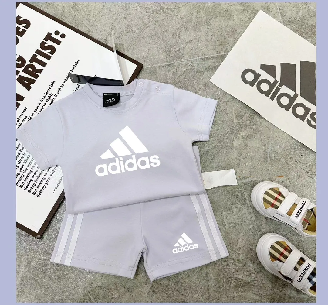 【66-100cm】二点セット 超人気商品 爆売れ中 カジュアル 多色展開 半袖Ｔシャツ+ショートパンツ セットアップ
