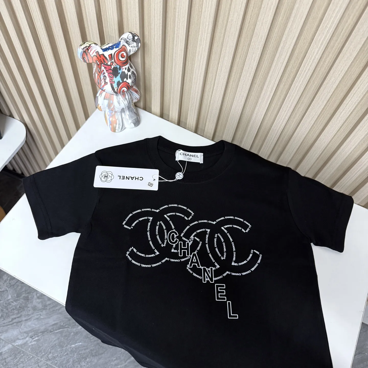 【90-170cm】絶対見逃さないで 大人気 アルファベット 着やすい ユニセックス 半袖 Tシャツ