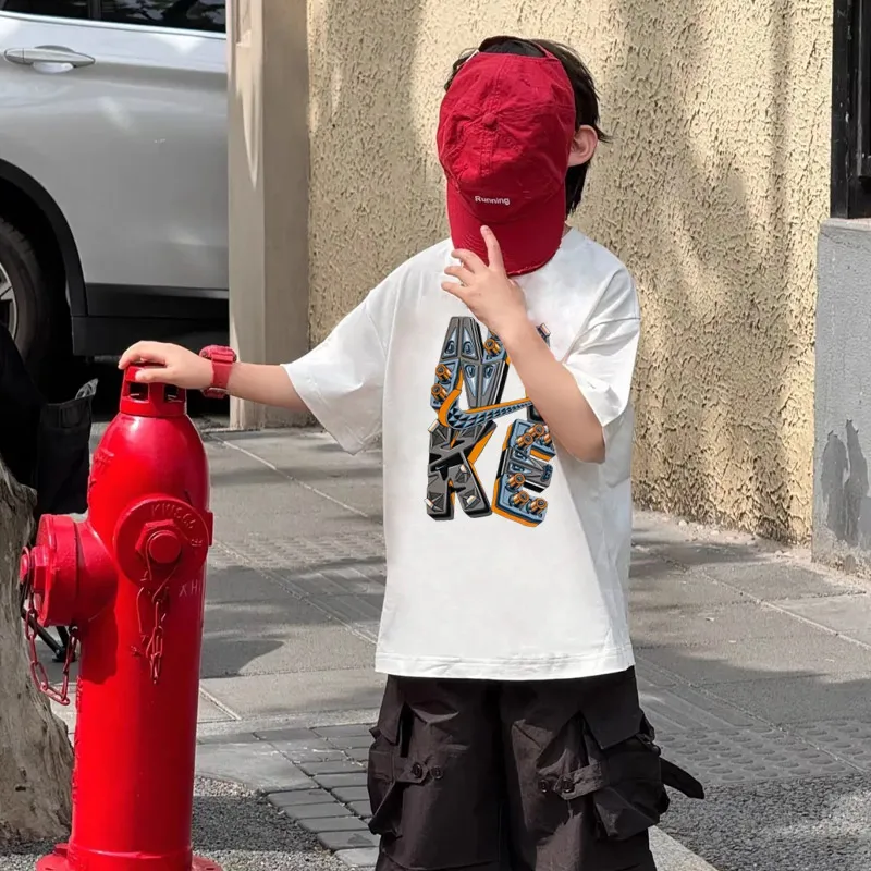 【90-160cm】存在感アップ  デザイン満点 ゆったり カッコイイ 男の子 半袖 Tシャツ