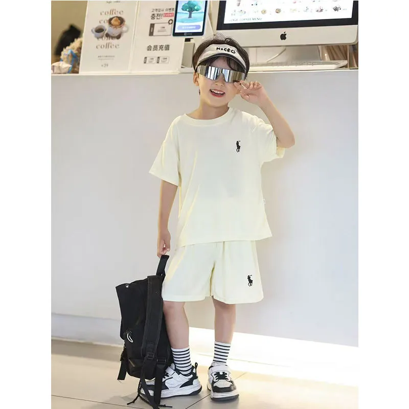 【100-170cm】二点セット コンフォート感抜群 大人気 シンプル カジュアル 半袖Ｔシャツ+ショートパンツ セットアップ