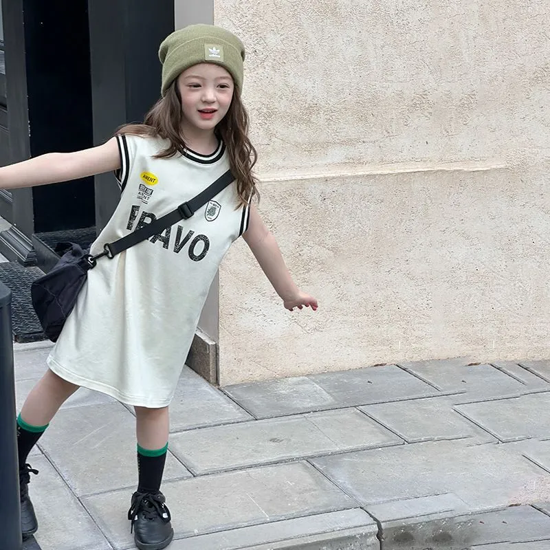 【80-170cm】おしゃれ感満点 大活躍 ゆったり アルファベット 女の子 ノースリーブ ワンピース