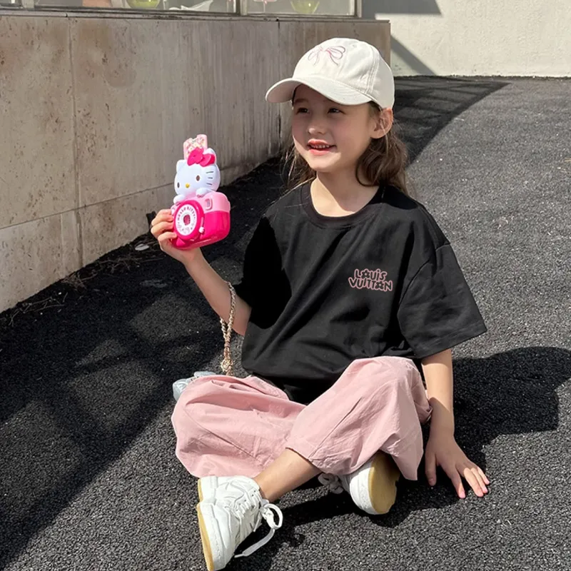 【90-160cm】夏にぴったり リピーター多数 可愛い ガーリー 着やすい 女の子 半袖 Ｔシャツ