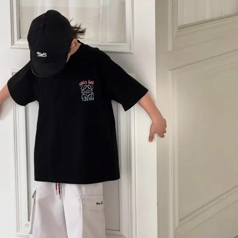 【90-160cm】モード感アップ 大活躍 トレンド  スタイリッシュ 男の子 半袖 Ｔシャツ