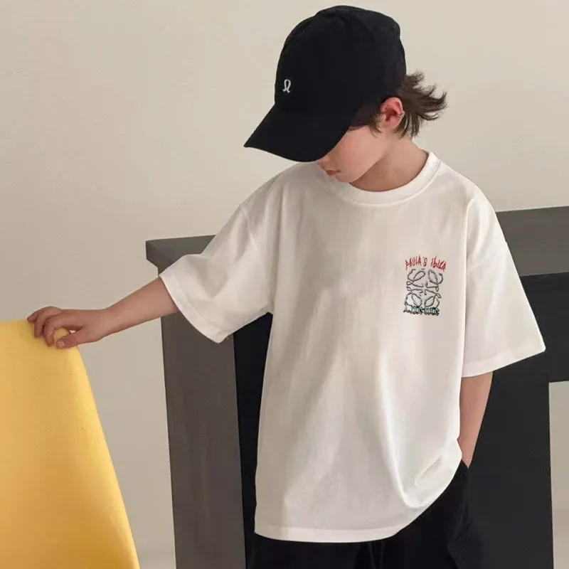 【90-160cm】モード感アップ 大活躍 トレンド  スタイリッシュ 男の子 半袖 Ｔシャツ