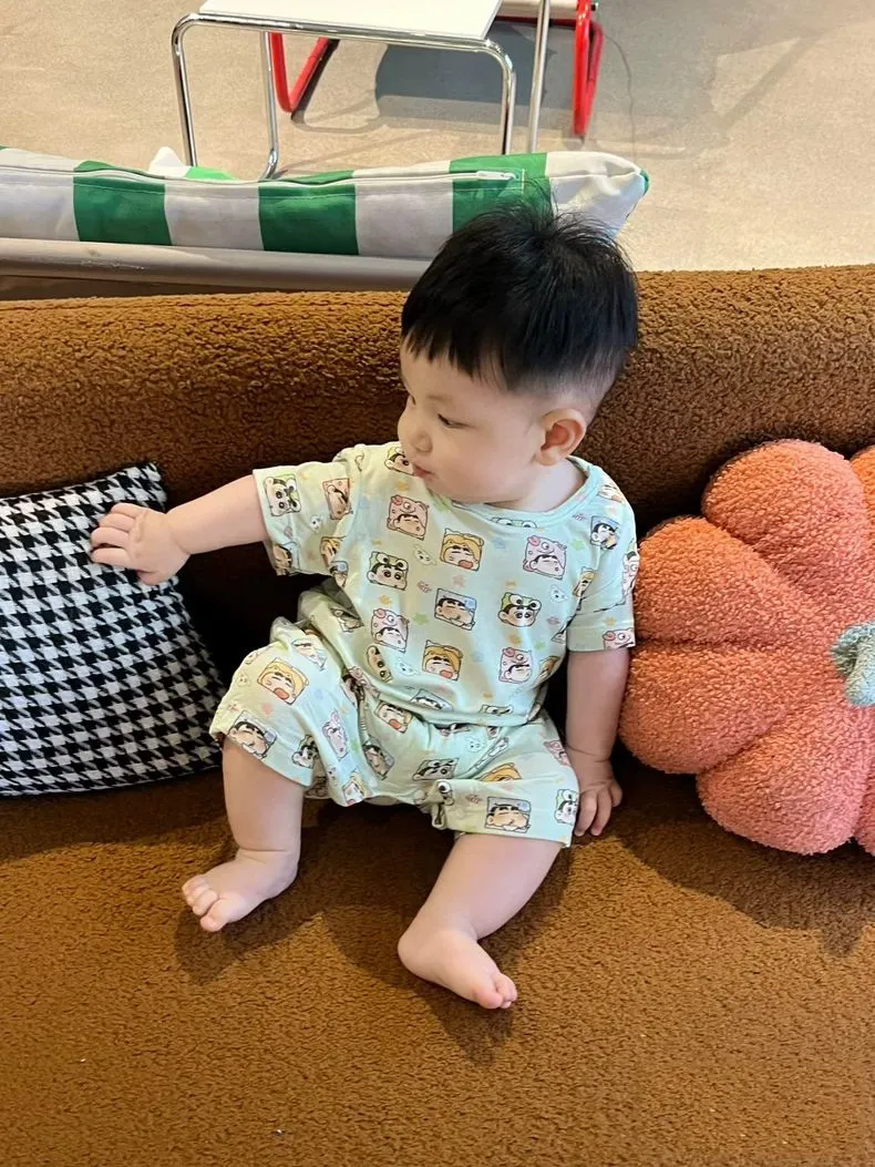 【66-100cm】元気いっぱい 取り入れたい ふんわり可愛い 着心地抜群 ベビー ロンパース
