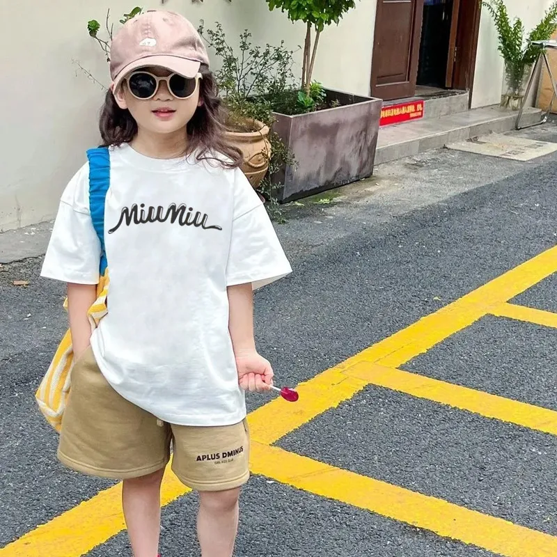 【90-160cm】好感度100％  おしゃれ シンプル 合わせやすい 女の子 半袖 Ｔシャツ