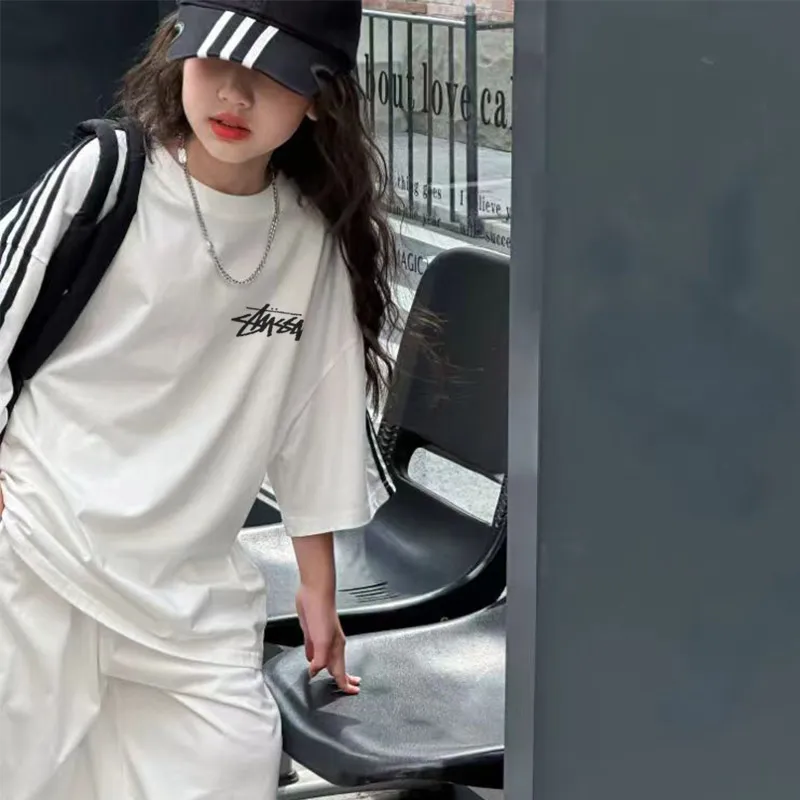 【100-150cm】話題沸騰中 今季も大注目 シンプル 合わせやすい カジュアル 女の子 半袖 Ｔシャツ