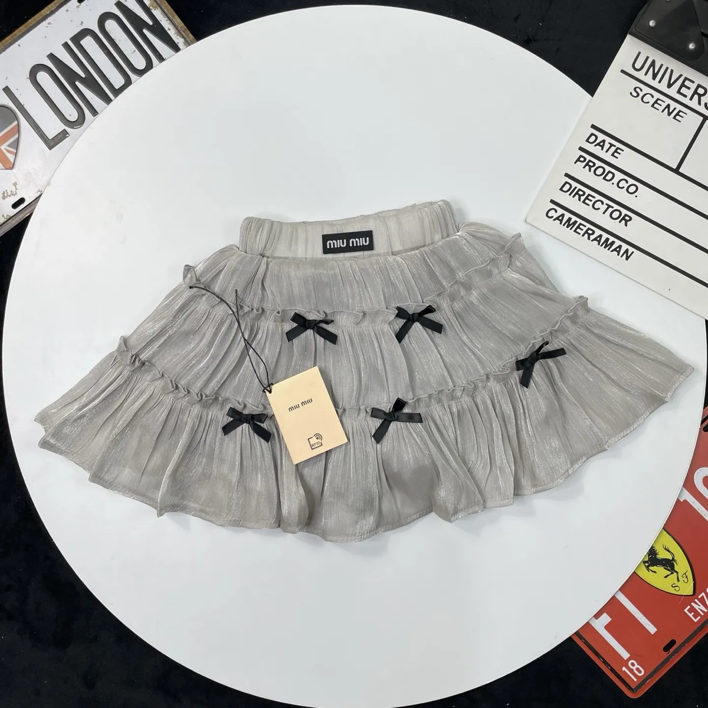 【90-140cm】オシャレ度高め 大好評 かわいさ満点 シルエット リボン付き 女の子 スカート