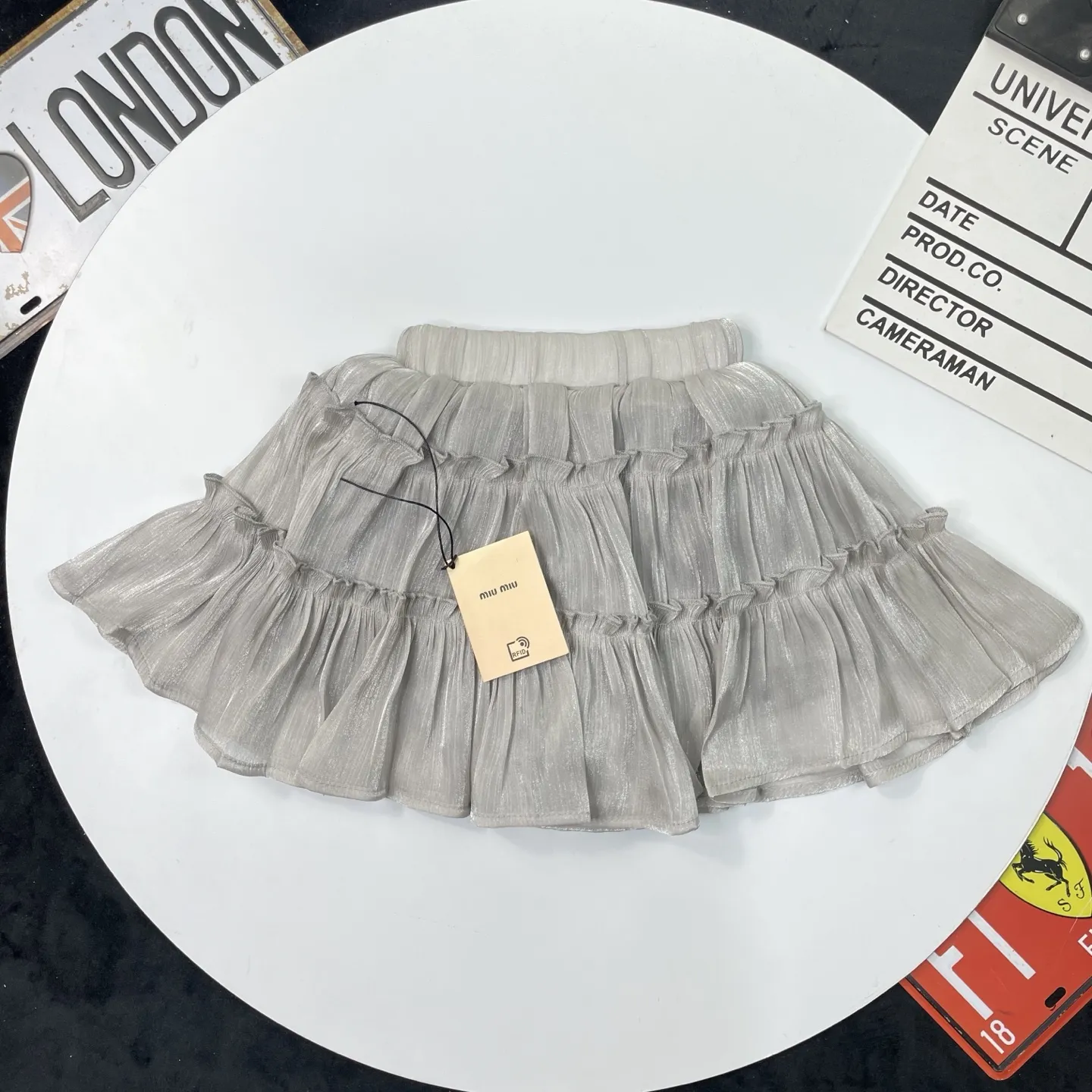 【90-140cm】オシャレ度高め 大好評 かわいさ満点 シルエット リボン付き 女の子 スカート