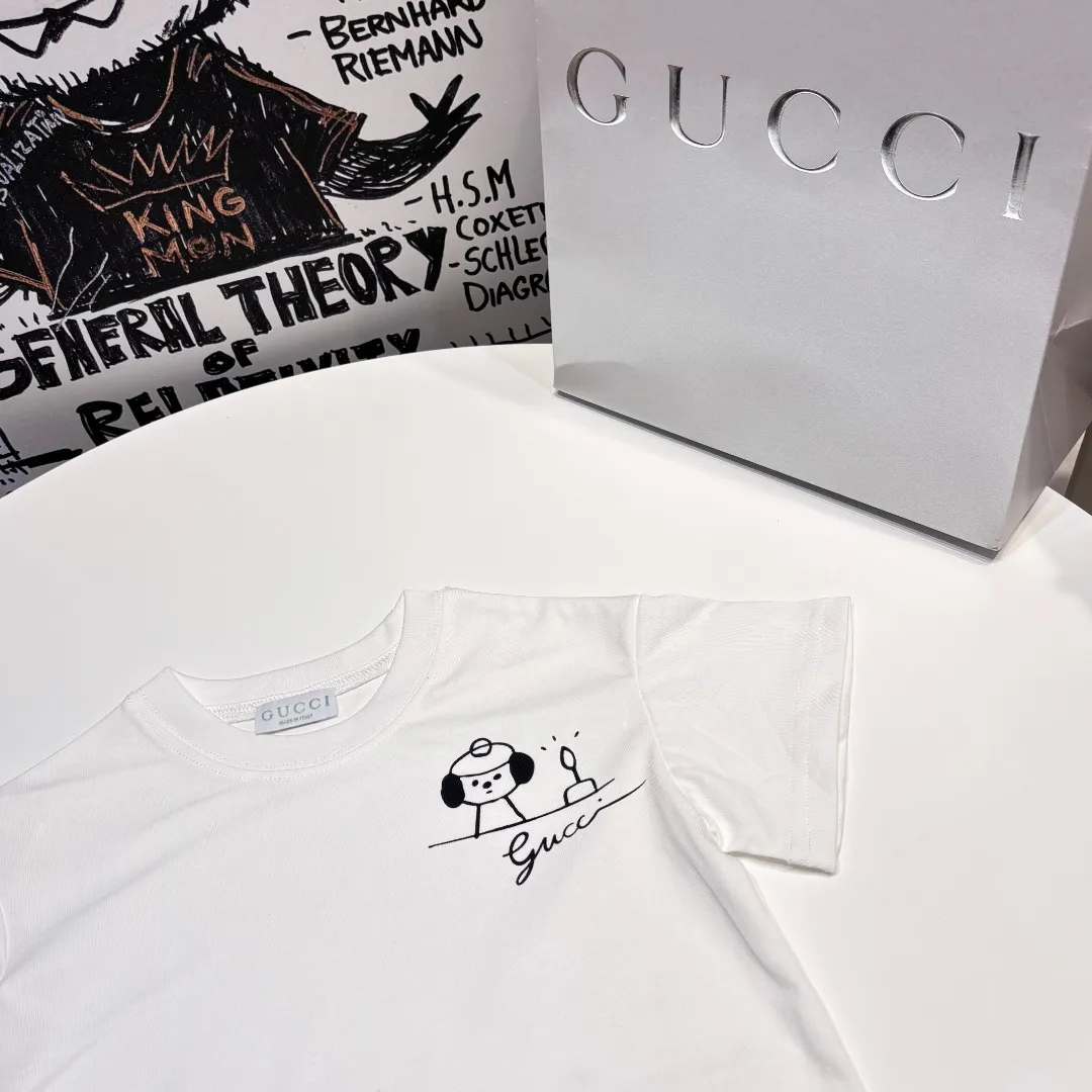 【100-160cm】絶対欲しい  大人気 シンプル 可愛い カートゥーン 半袖 Ｔシャツ
