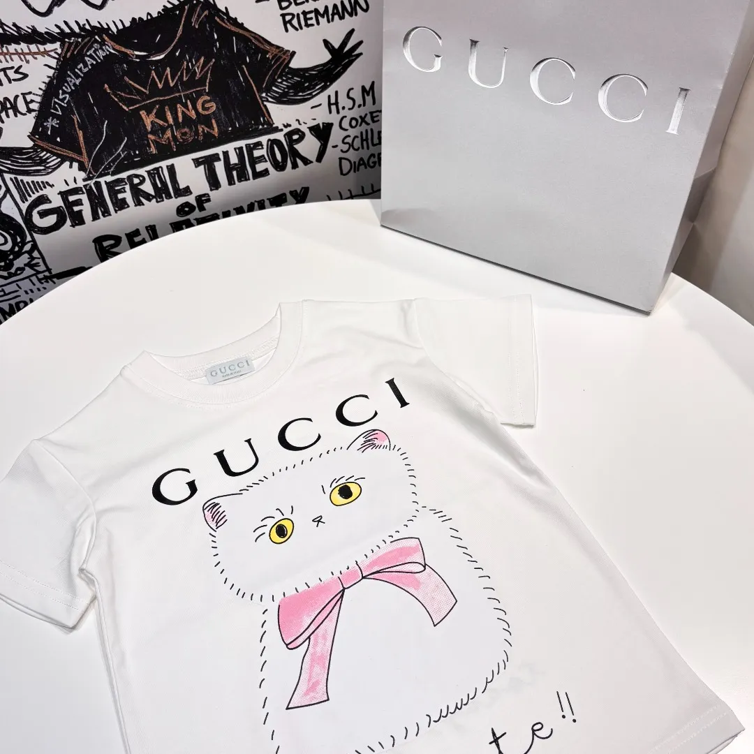 【100-160cm】毎日着たくなる ふんわり可愛い トレンド  着心地良い 半袖 Ｔシャツ