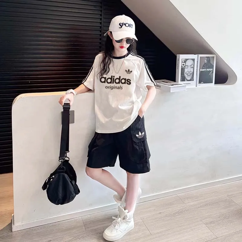 【100-150cm】今季大注目 カジュアル ラウンドネック 合わせやすい 定番  半袖 Ｔシャツ