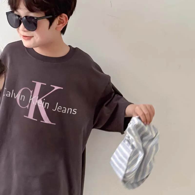 【90-160cm】存在感アップ  好感度UP カジュアル トレンド  着やすい ユニセックス 半袖 Ｔシャツ