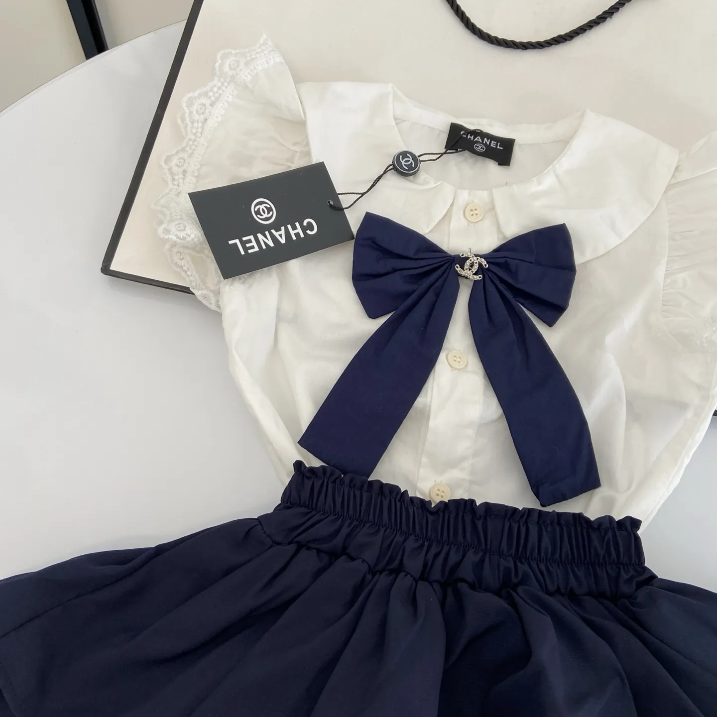 【80-130cm】二点セット 元気いっぱい おしゃれ度UP キュート リボン付き 女の子 トップス+スカパン セットアップ