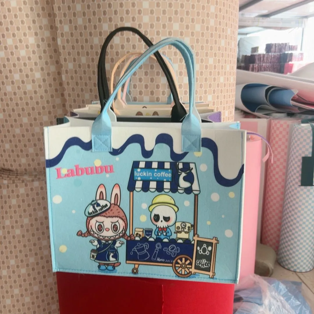 大容量 超可愛い 多色展開 スタイリッシュ 背負いやすい バッグ