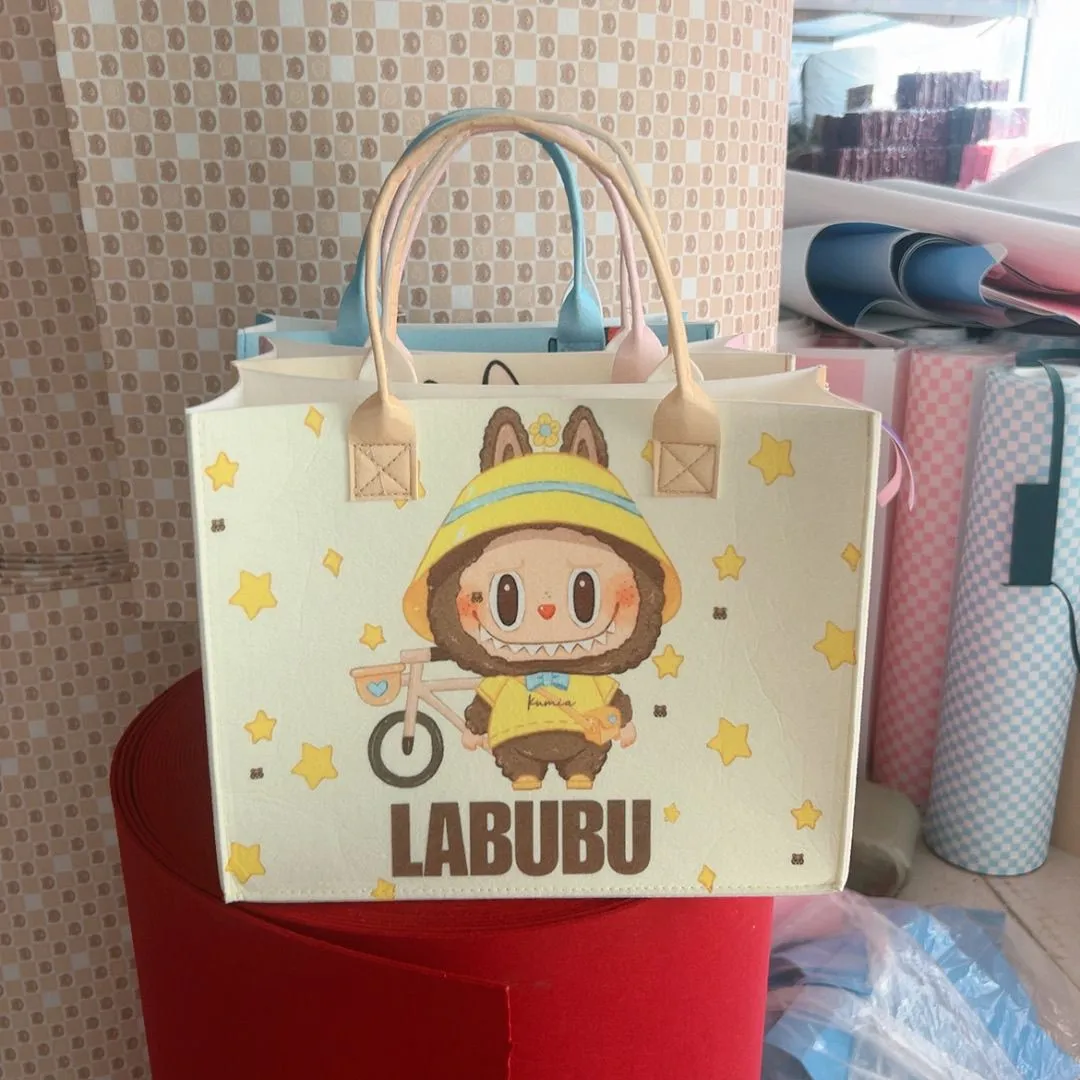 大容量 超可愛い 多色展開 スタイリッシュ 背負いやすい バッグ