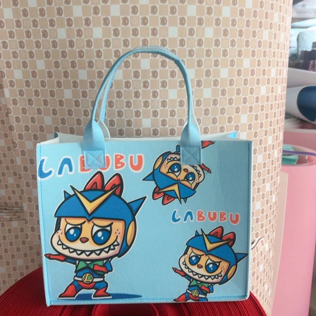 大容量 超可愛い 多色展開 スタイリッシュ 背負いやすい バッグ