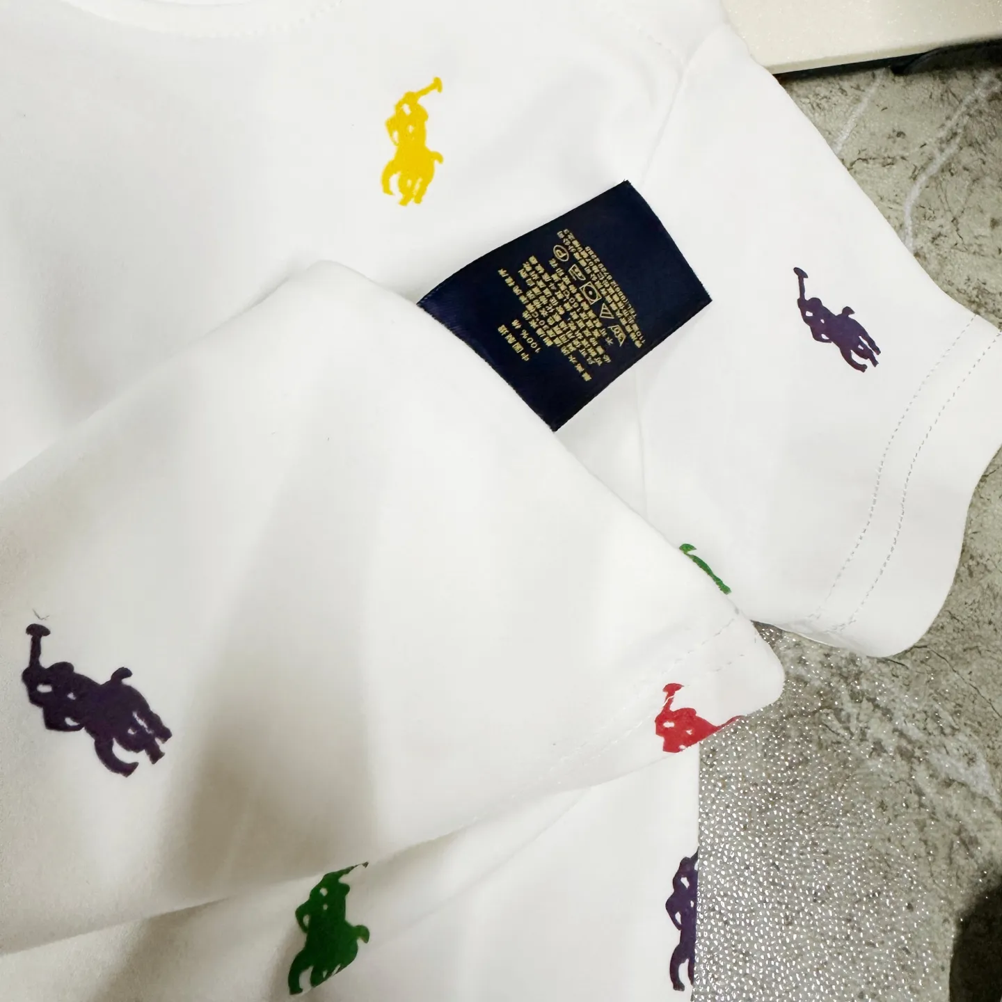 【66-110cm】二点セット 絶対欲しい 大注目 カジュアル 刺繍 トレンド  ベビー 半袖Ｔシャツ+ショートパンツ セットアップ