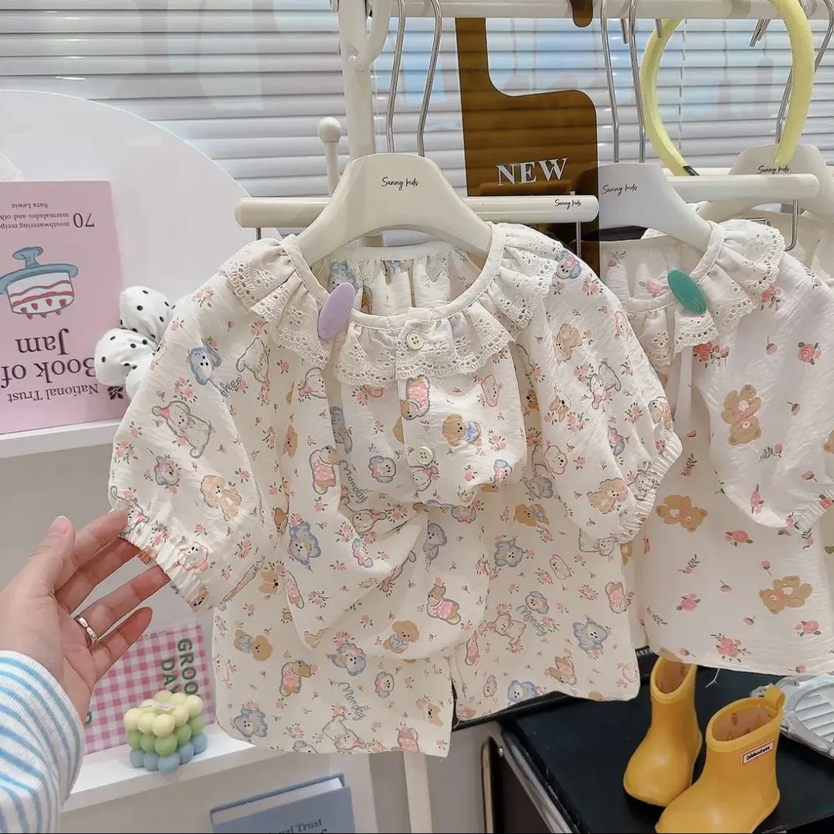 【80-140cm】目を奪われる可愛さ 寝返りしやすい 軽くて快適 通気性の良い セットアップ ルームウェア