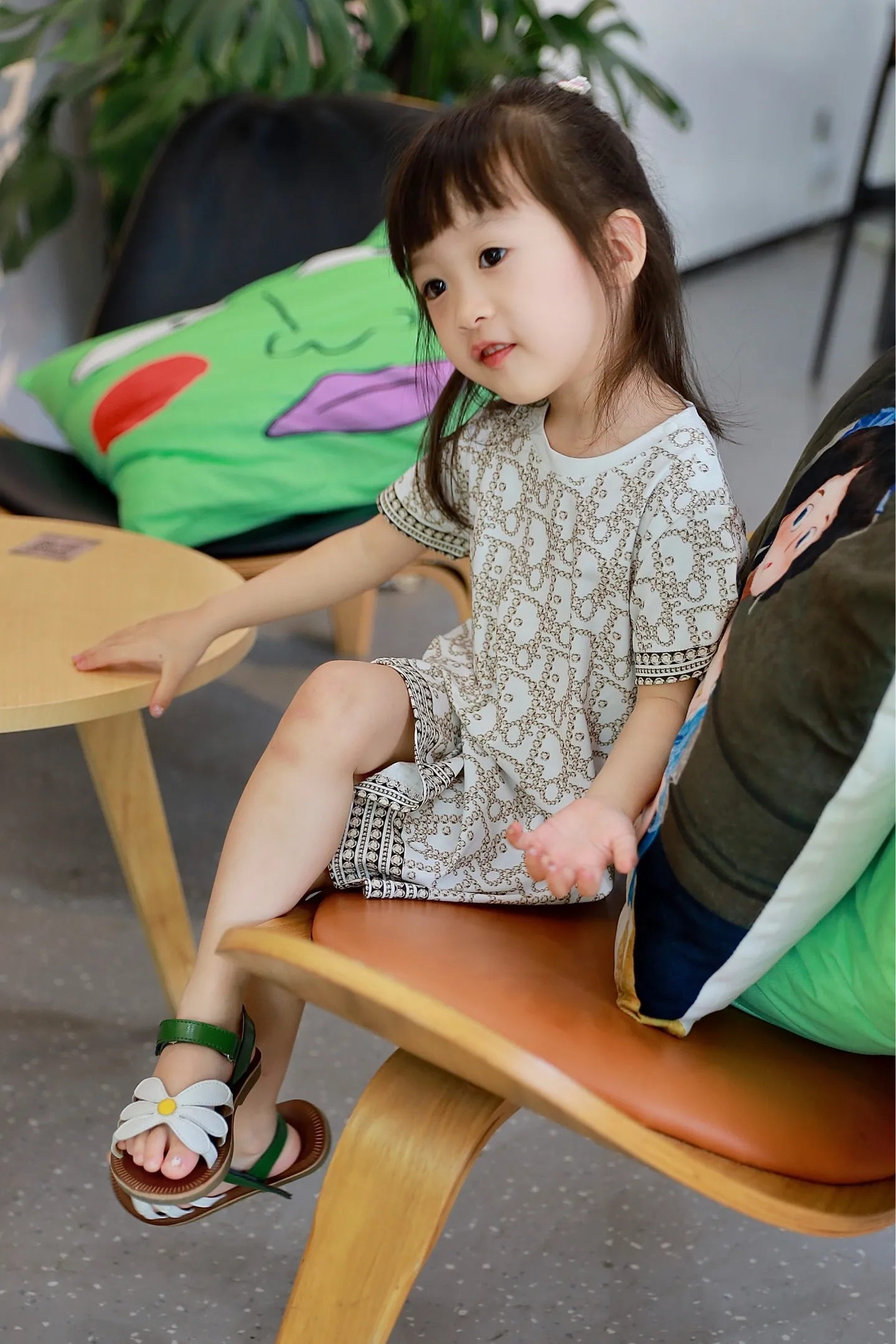 【73-110cm】おしゃれキッズ必見 気質満点 スタイリッシュ 女の子 半袖 ワンピース