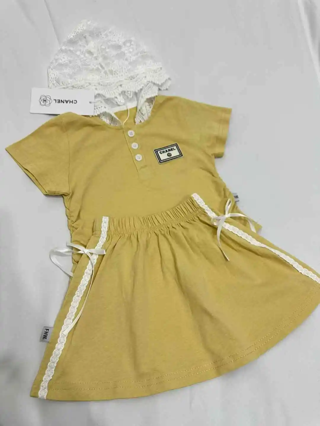 【90-130cm】二点セット 目を奪われる トレンド  カジュアル 着心地良い フード付き Ｔシャツ+スカート セットアップ