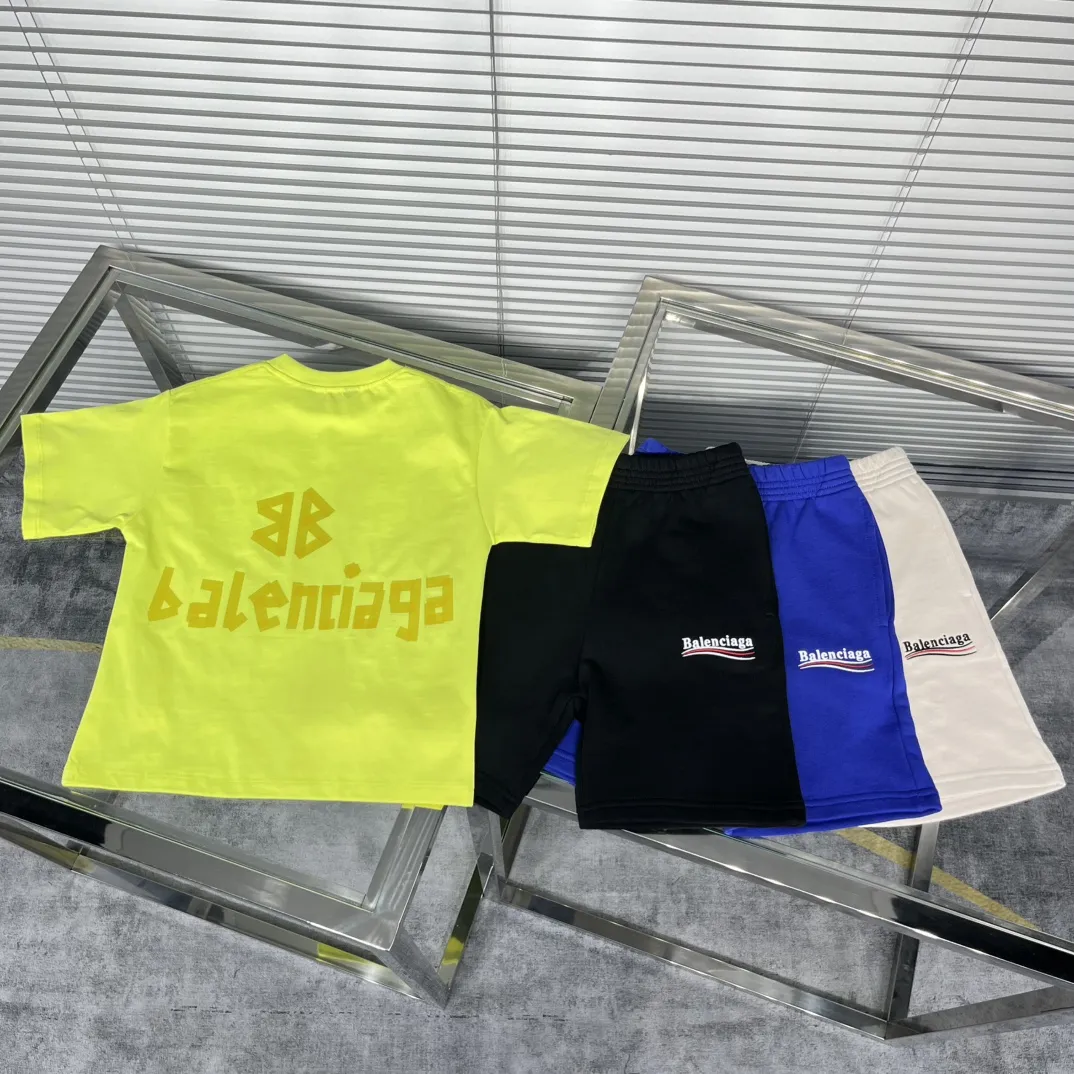 【100-150cm】目を奪われる 大人気 カジュアル トレンド スタイリッシュ 半袖 Ｔシャツ/ショートパンツ