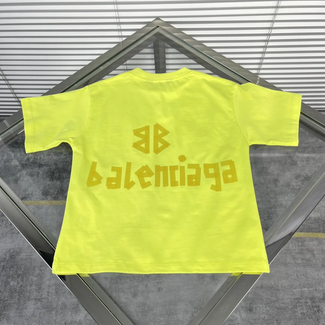 【100-150cm】目を奪われる 大人気 カジュアル トレンド スタイリッシュ 半袖 Ｔシャツ/ショートパンツ
