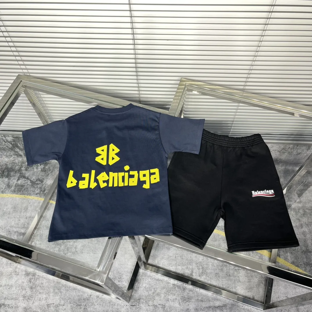 【100-150cm】これを逃す手はない 大注目 カジュアル 合わせやすい 男の子 半袖 Ｔシャツ