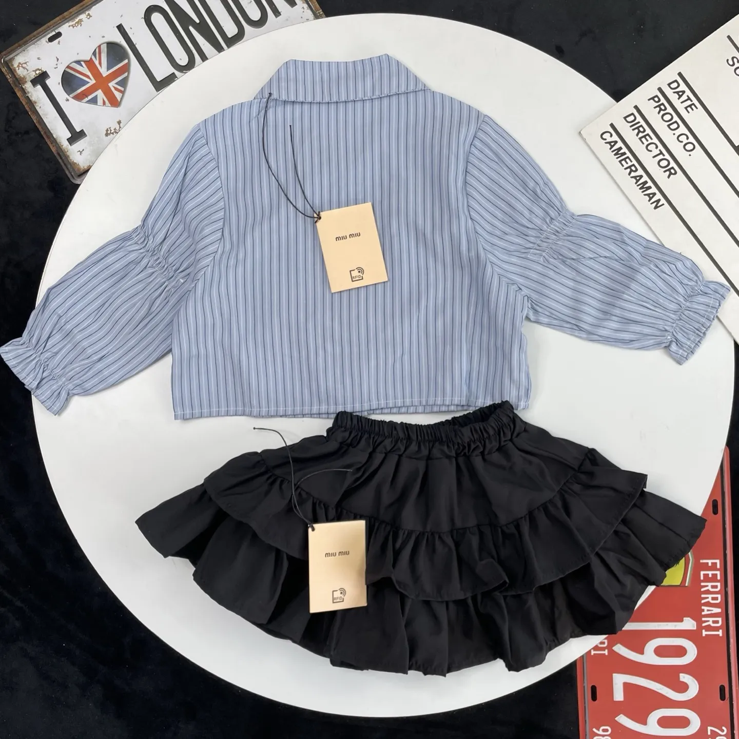 【90-140cm】二点セット SNSで話題 おしゃれ リボン付き 女の子 長袖シャツ+スカート セットアップ
