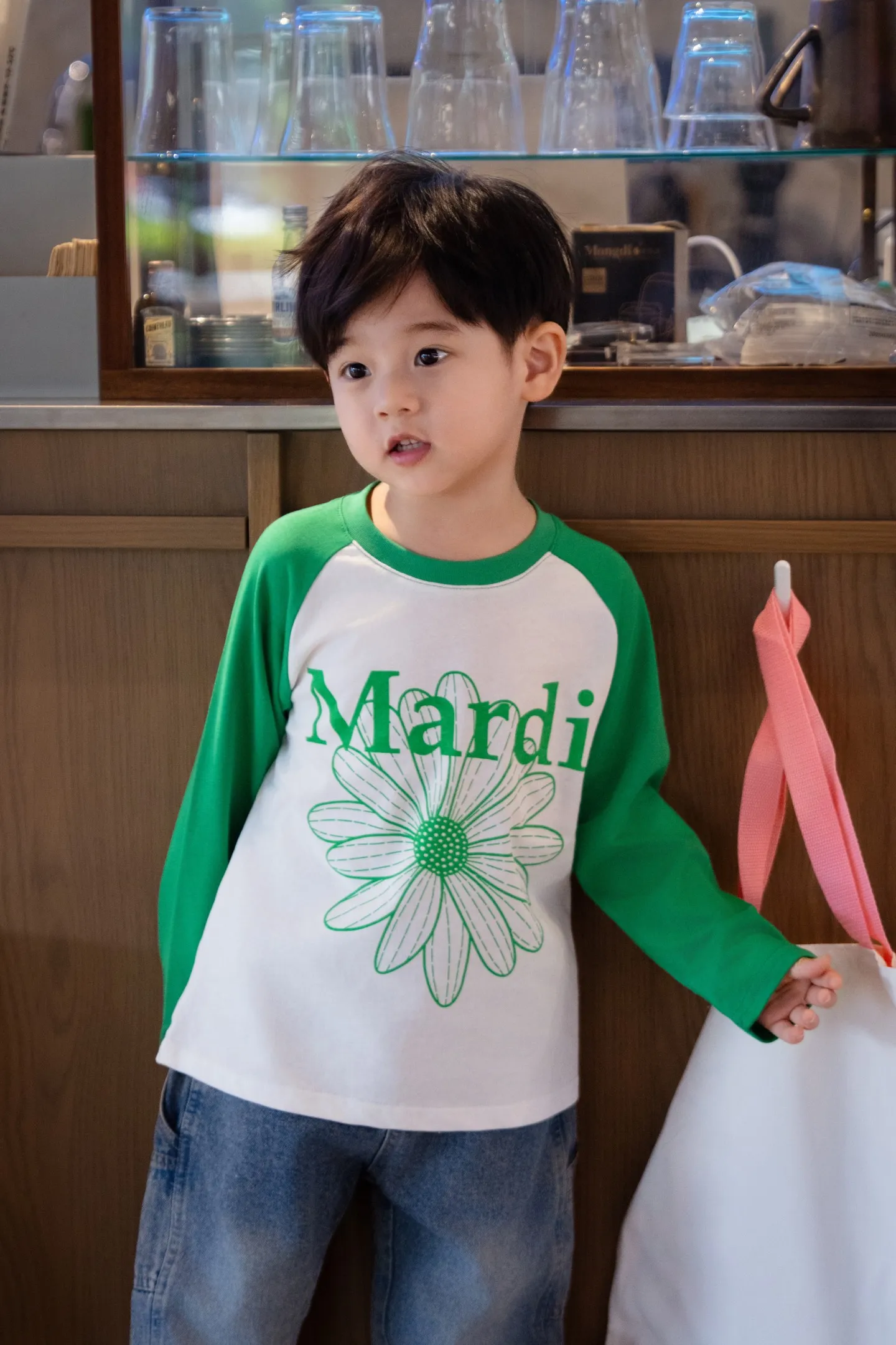 【90-150cm】元気いっぱい 好感度UP トレンド カジュアル 着心地良い 長袖 Ｔシャツ