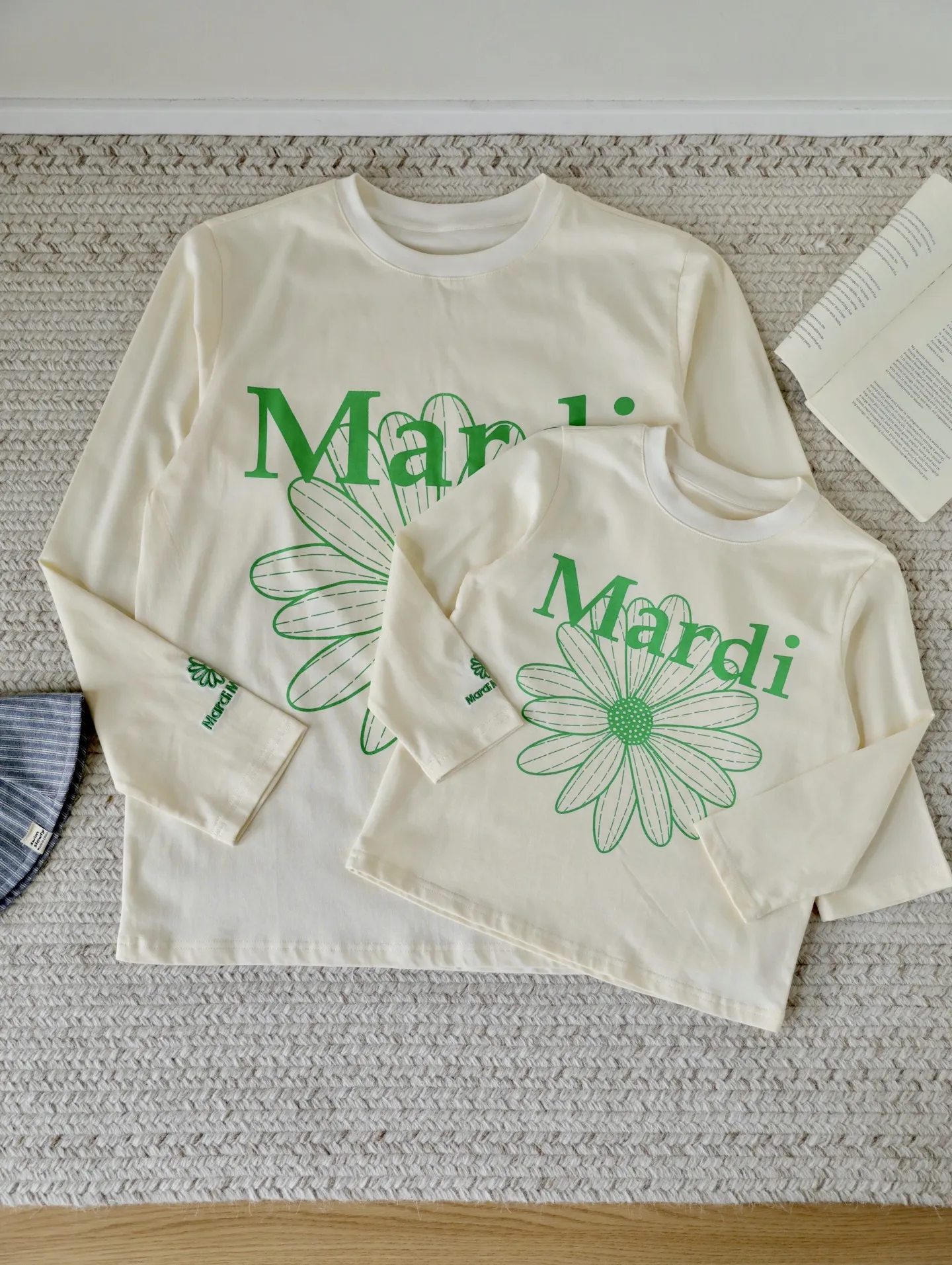 【90-150cm+親サイズ】ママたちに大好評 好感度UP おしゃれ カジュアル 長袖 Ｔシャツ