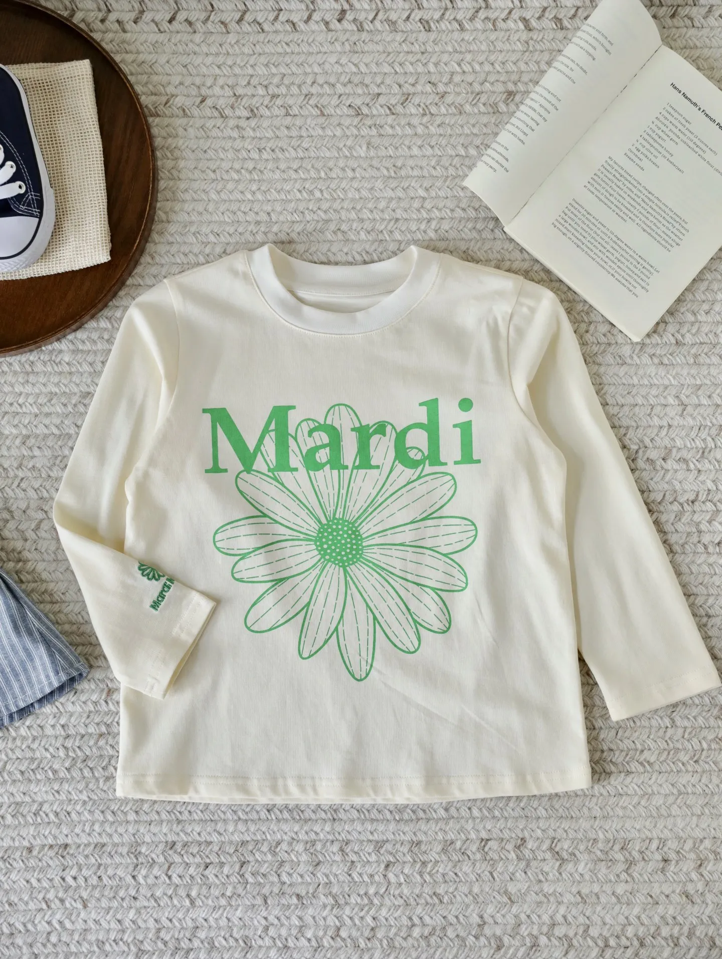 【90-150cm+親サイズ】ママたちに大好評 好感度UP おしゃれ カジュアル 長袖 Ｔシャツ